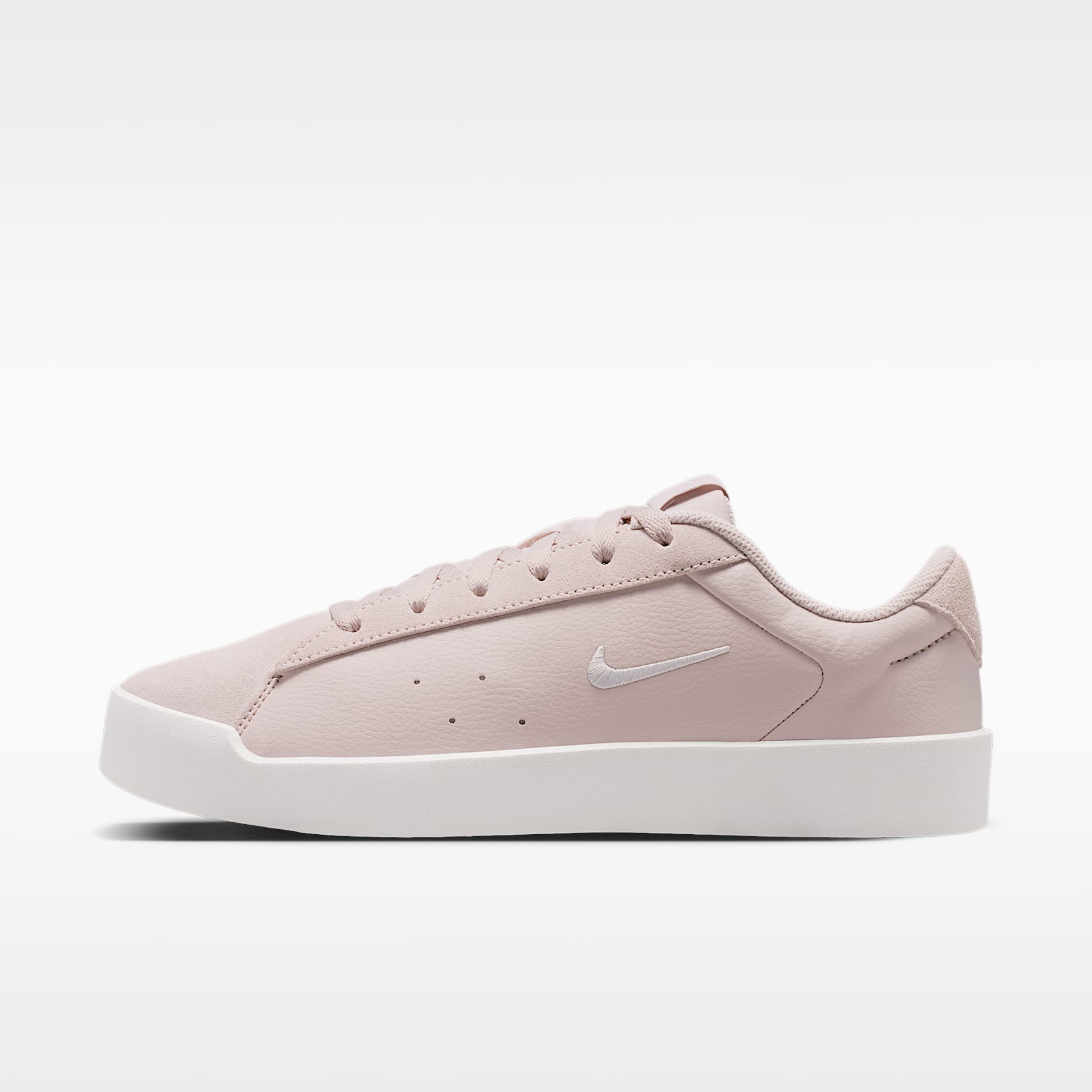 ウェア ON Court-T LIMITED EDITION Woman Size:L Nike Court Heritage Women's Shoes. Nike ZA